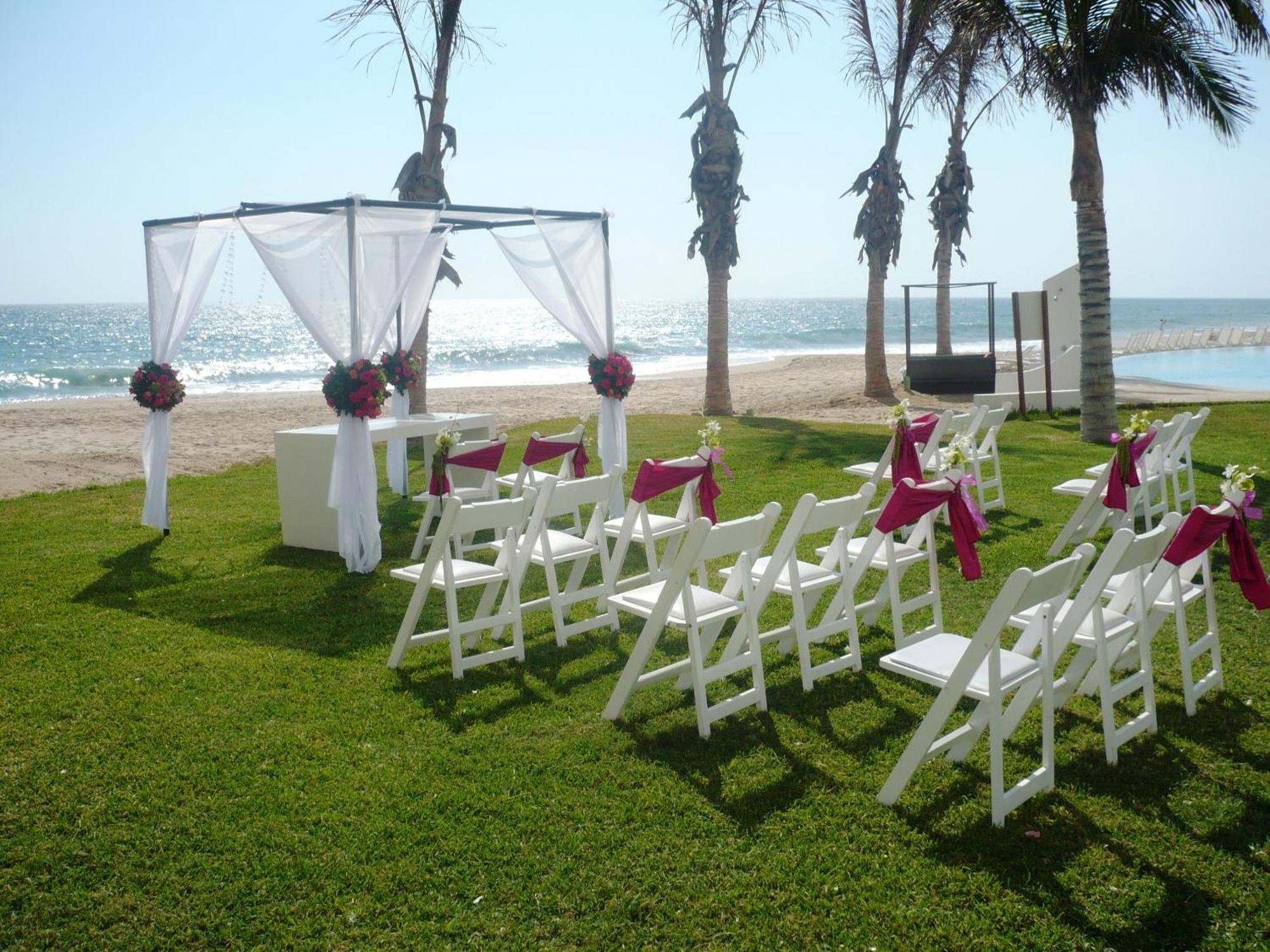 Park Royal Beach Mazatlan Hotel Exterior photo